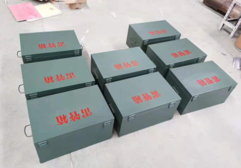 宕昌炸药箱和雷管箱一般是怎么存放的？